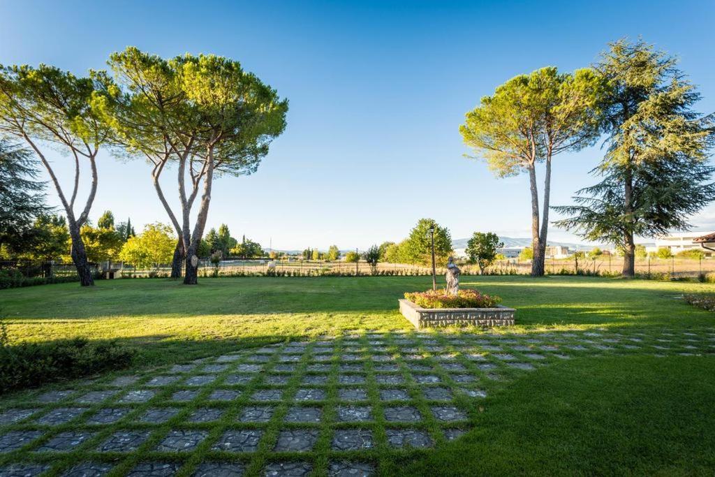 Residenza Paradisea Ареццо Экстерьер фото
